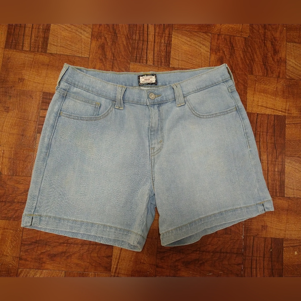 2009 Levi's 515 Short Light Blue Jean Shorts Women's Size 10 Waist 30"